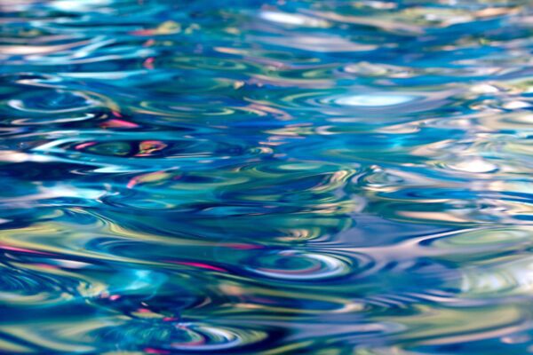 rippline-water-with-reflection