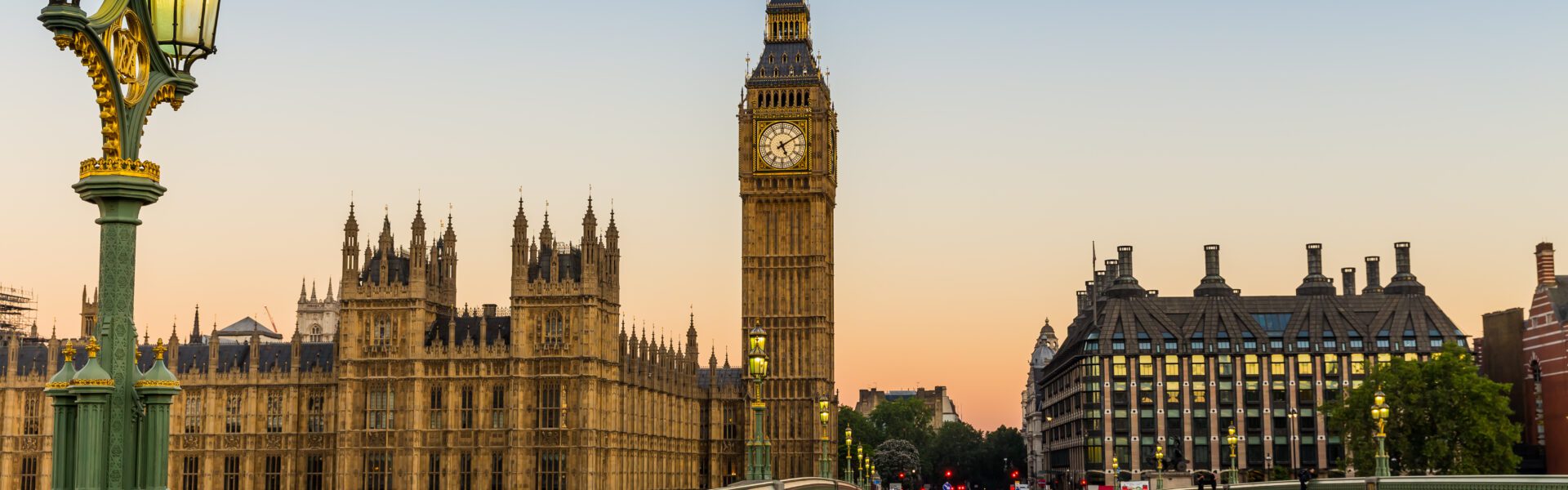 Parliament building from Westminster Bridge