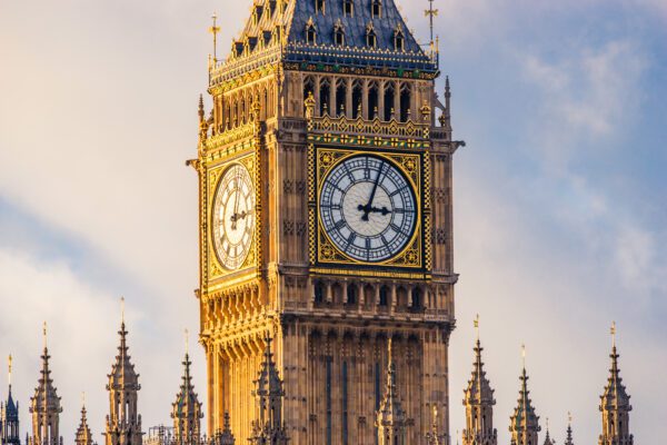 Close-up of Big Ben clock face (source: Shutterstock)