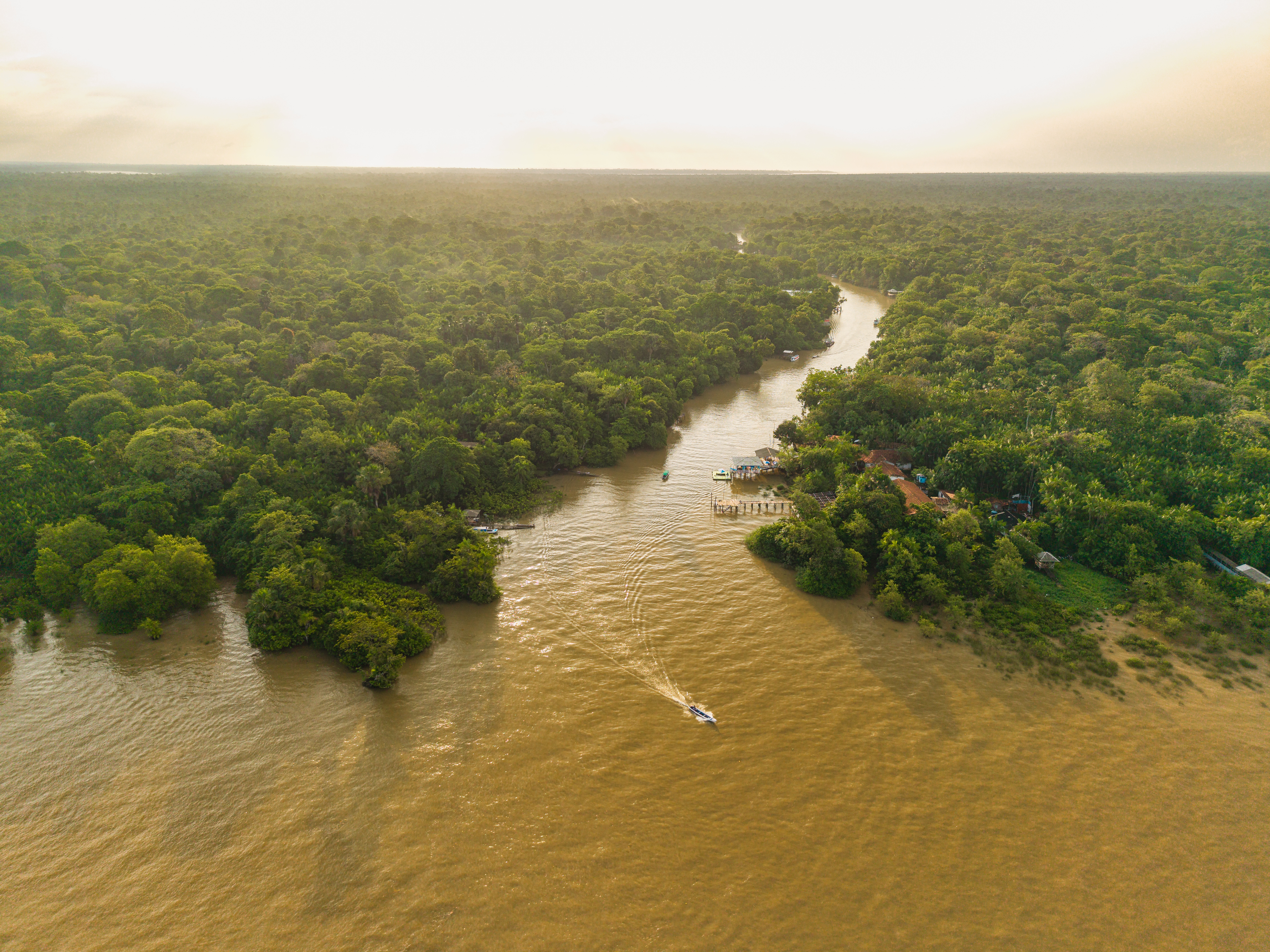 Feature image Furo do Nazário, região das Ilhas de Barcarena que fica em frente a Belém do Pará